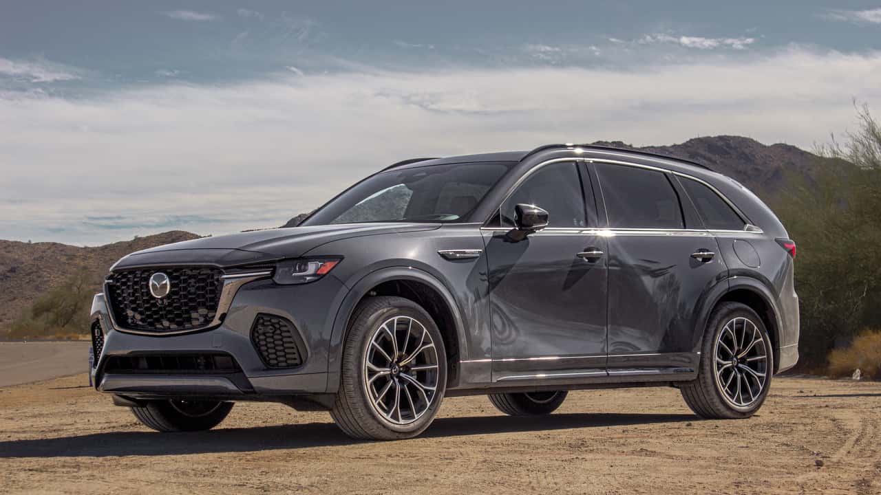 The 2025 Mazda CX-70 Has One Big Conundrum: Review 