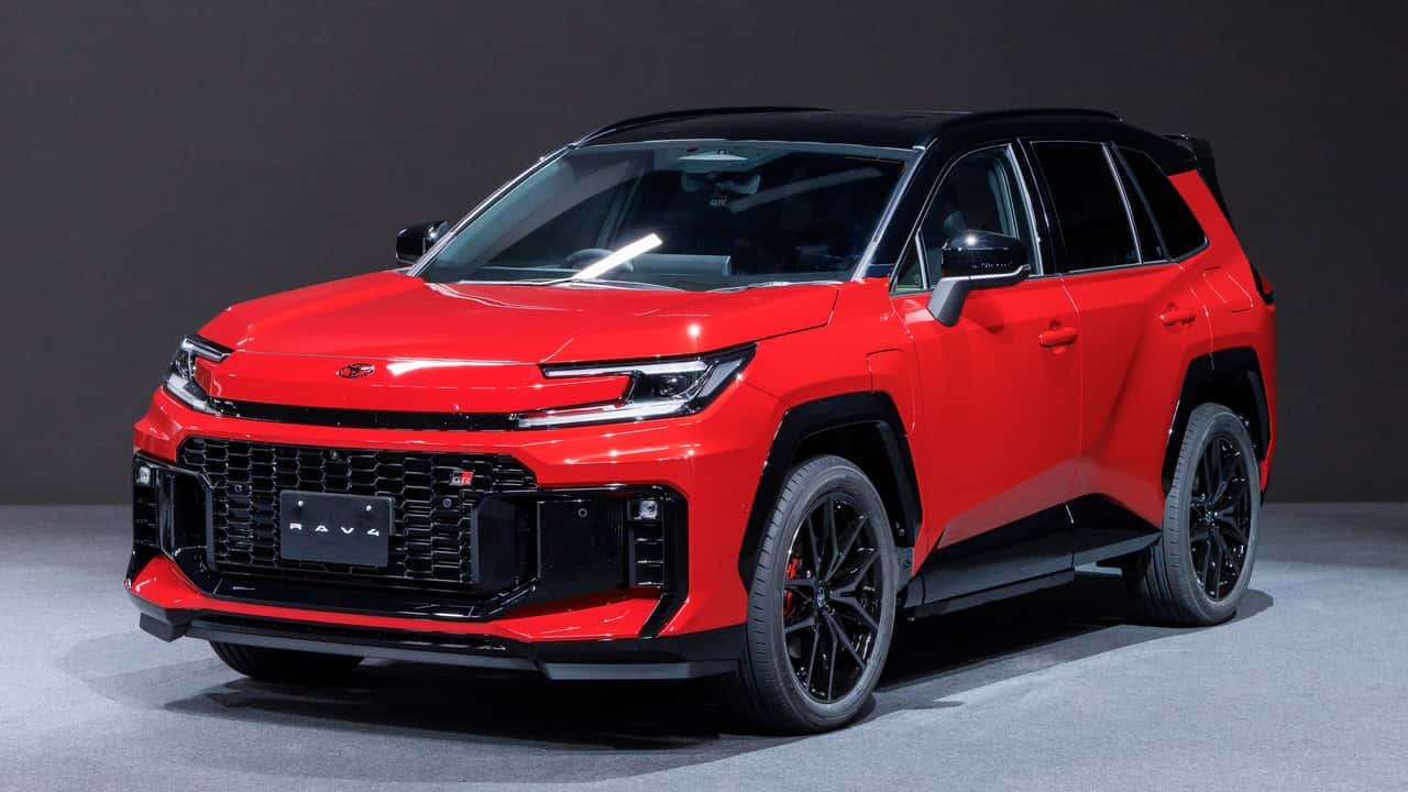 The New Toyota RAV4 Plug-In Hybrid Has a Huge Total Range