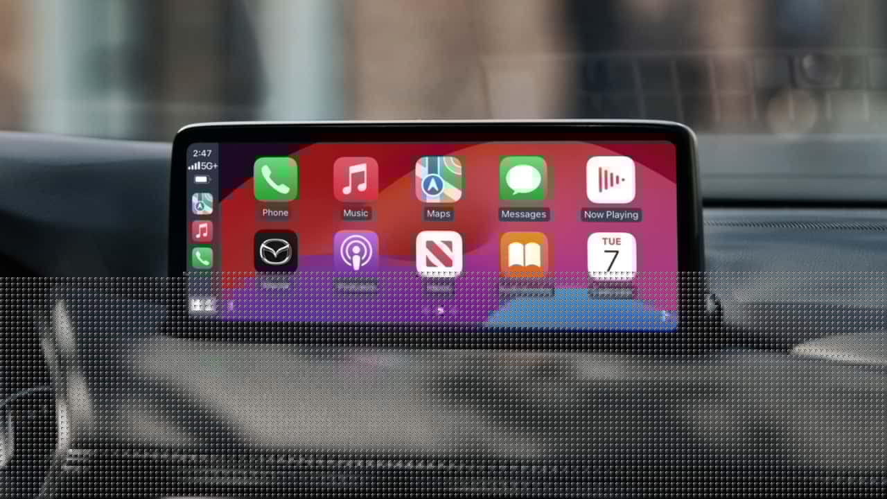Stop Trying to Reinvent the Infotainment System