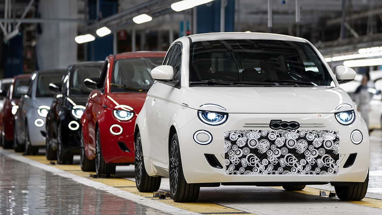 The Fiat 500 Gets Its Gas Engine Back And a Nice Surprise