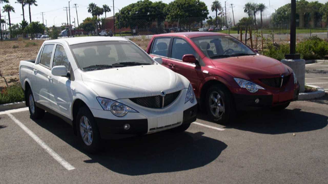 A Journey Into History: 2006 Electric Phoenix Pickup Truck With 35 kWh Battery